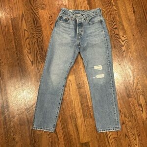 Levi’s 501 - Size w25 / L28